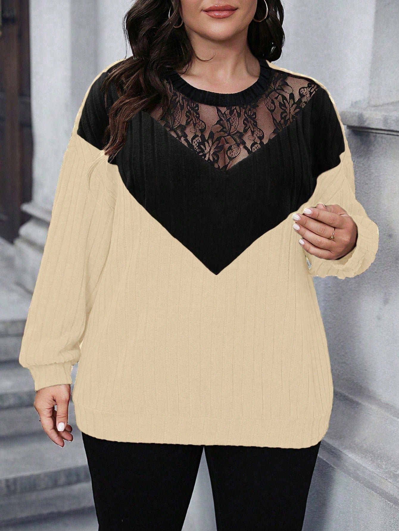 Blusa Feminina Plus Size com Manga Longa Canelada