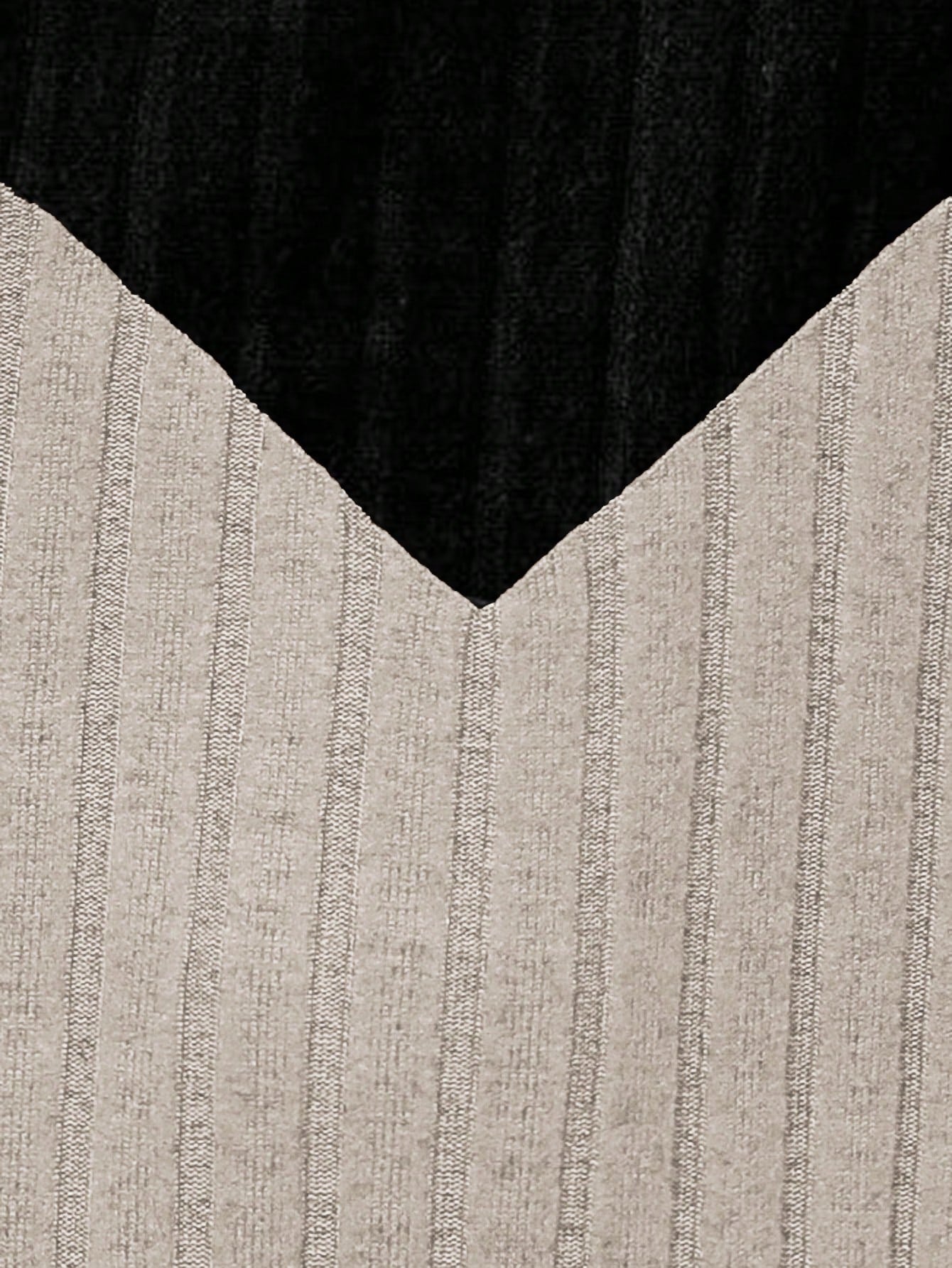 Blusa Feminina Plus Size com Manga Longa Canelada