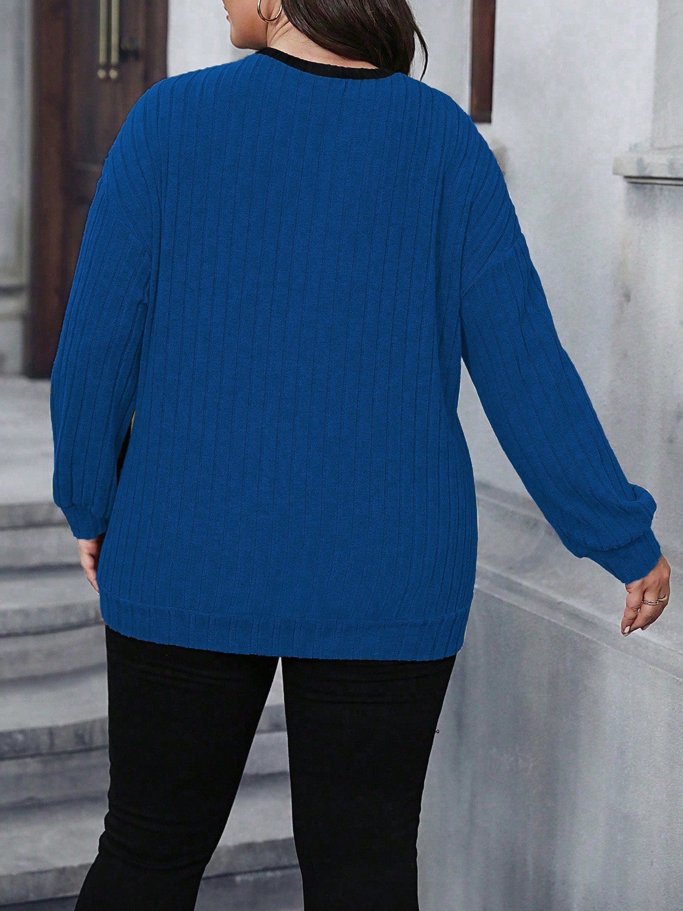 Blusa Feminina Plus Size com Manga Longa Canelada