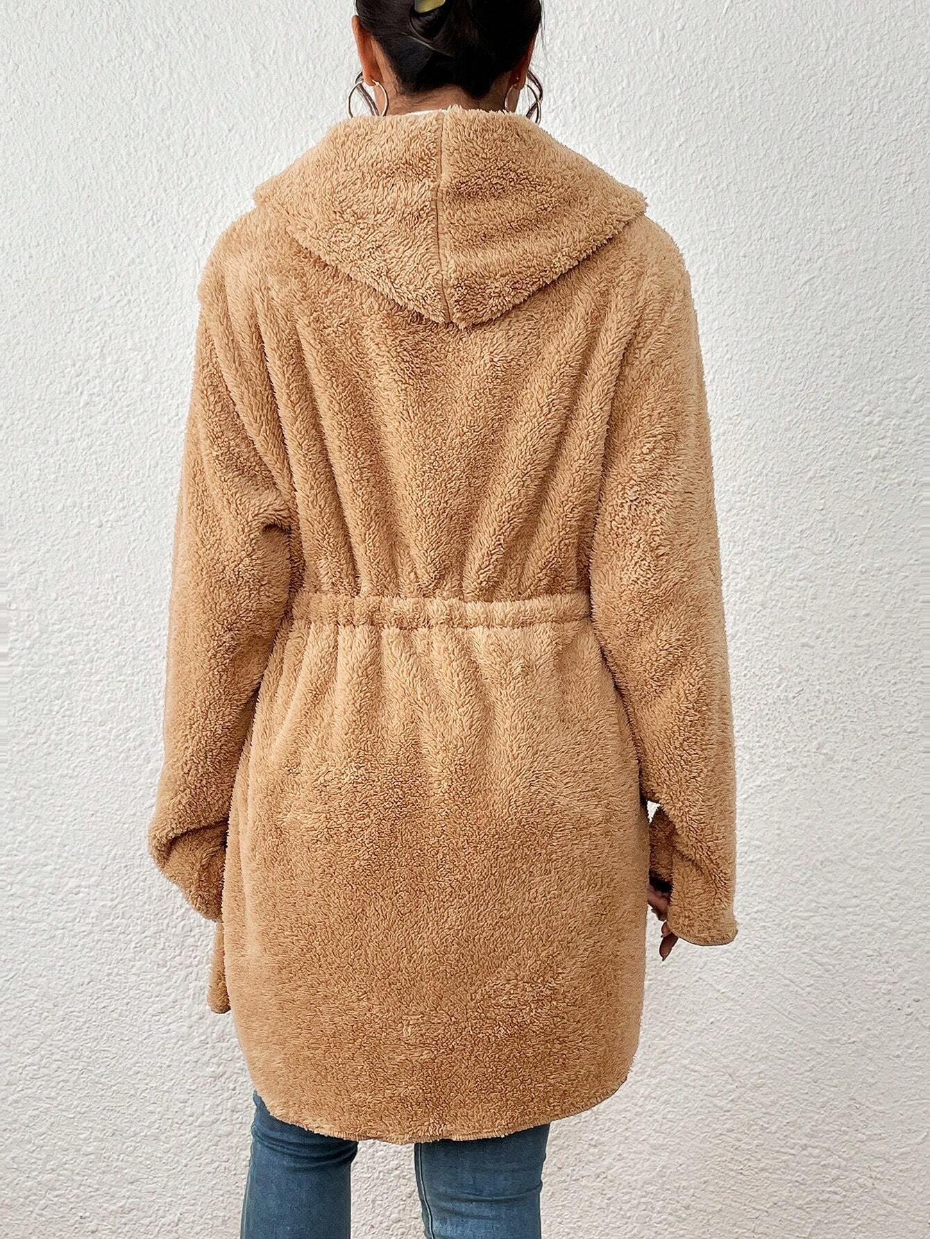 Casaco Feminino Inverno Peluciado com Capuz e Bolsos