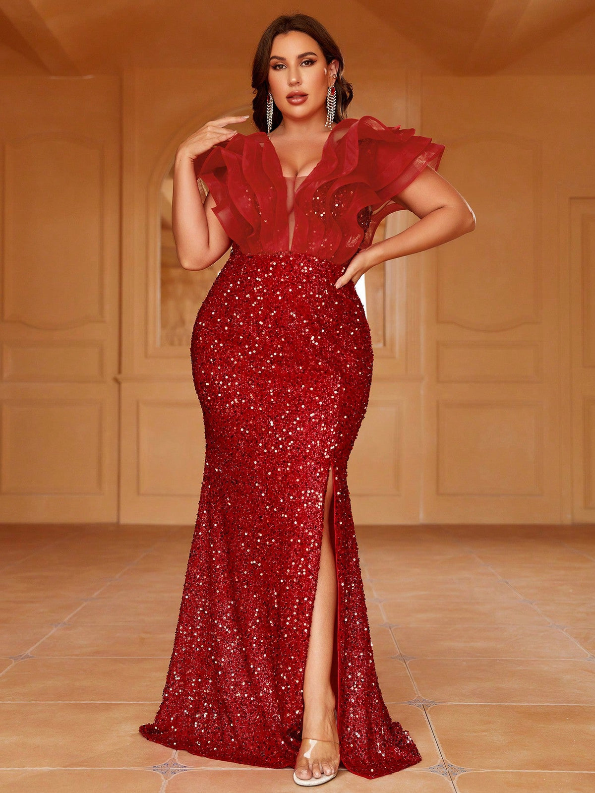 Vestido Feminino Plus Size Elegante com Manga em Camadas Dakota