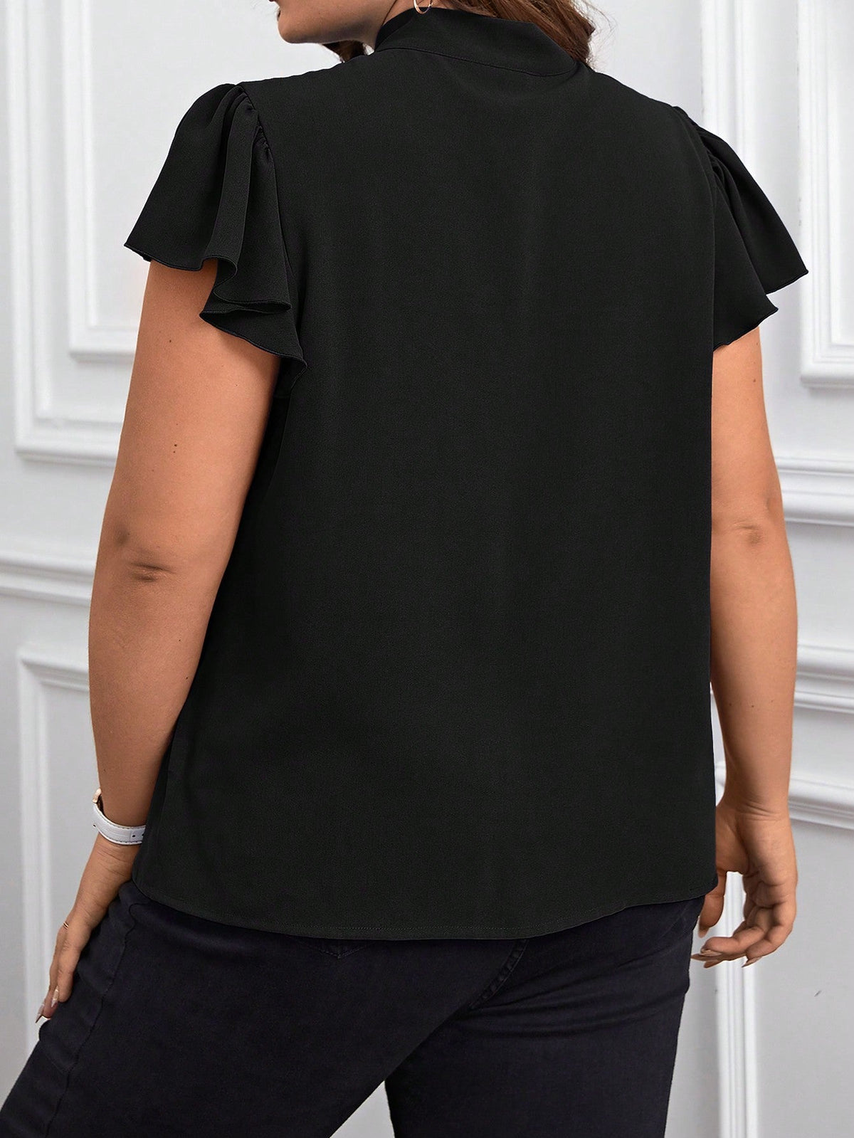 Blusa Feminina Plus Size Elegante Com Laço Na Gola