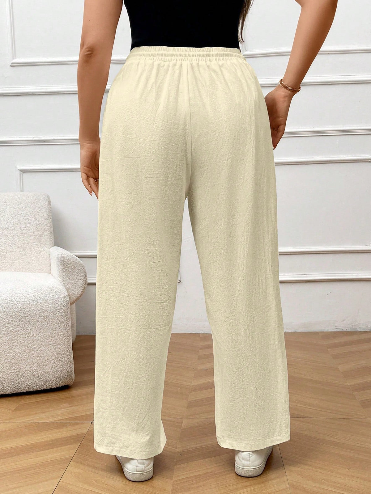 Calça Feminina Plus Size De Linho Com Amarra